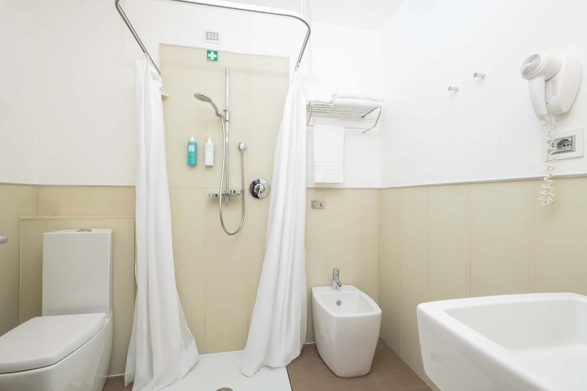 Hotel Eden Sistiana Kültér fotó